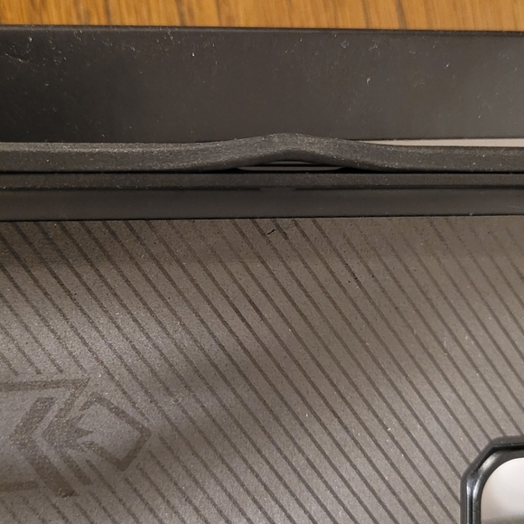 OtterBox Defender Case (Samsung S20) Screenless - Picture 2 of 4